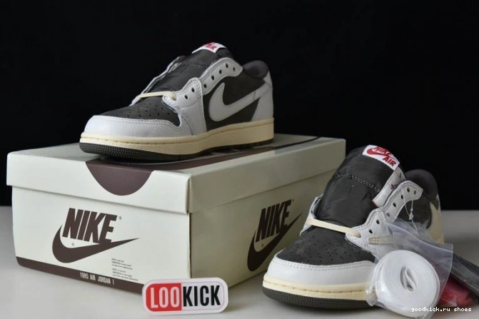 x Mocha Scott Travis DM7866-162 Air 1 Reverse Jordan 0824